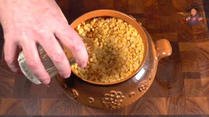 PORRIDGE NOT MUSICAL from a musical product | PEA puree stewed with meat - My, Food, Recipe, Cooking, Video recipe, Preparation, With grandfather at lunch, Video, Youtube, Longpost