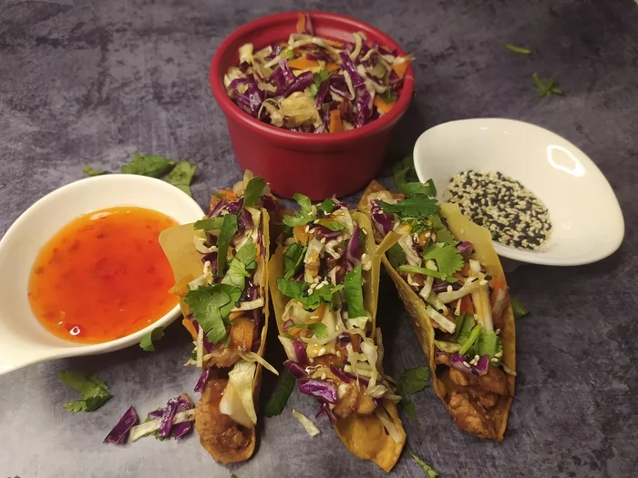 Taco wontons with chicken from Applebee's restaurant - My, Hen, Recipe, Taco, Asian food, Carrot, Cabbage, Sesame, Longpost