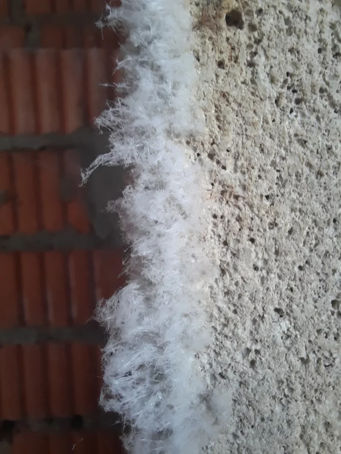 There is no frost, there is a fur coat ... - My, Building, Home construction, Advice, Unknown crap