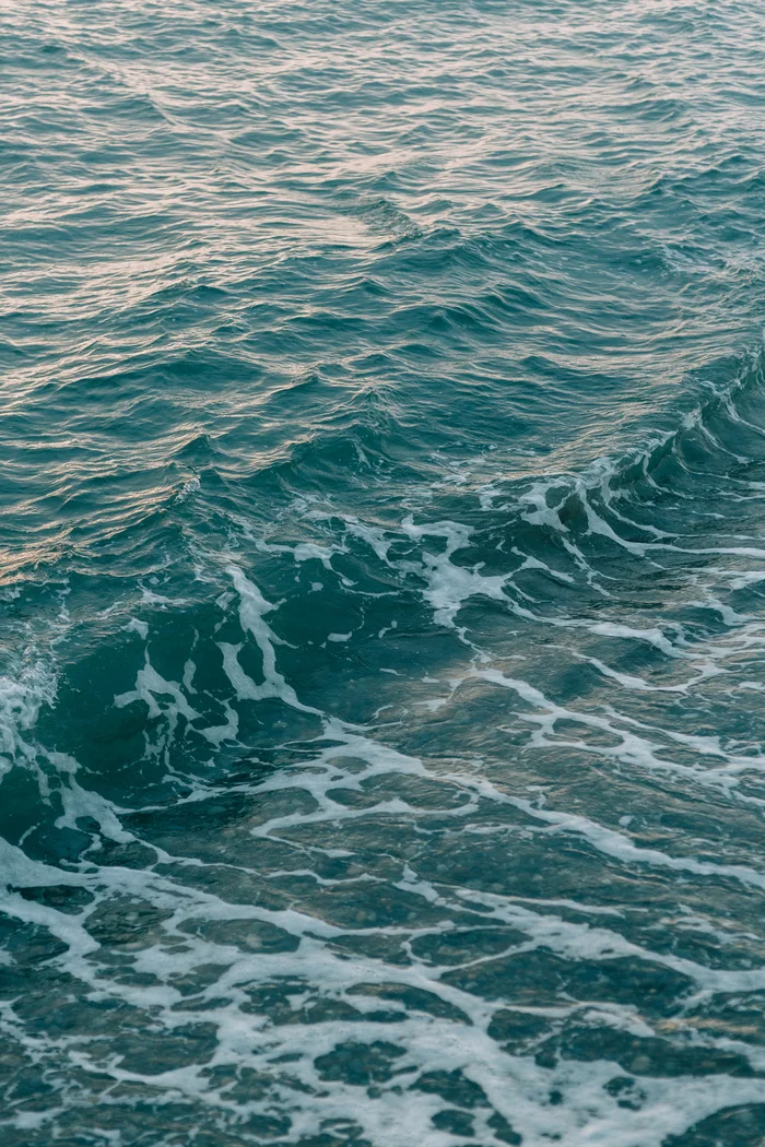 The sea is rough... - My, PHOTOSESSION, Sea, Black Sea, Beach, Wave, Evening, Sunset, Summer, Professional shooting, Canon, Vacation, Longpost