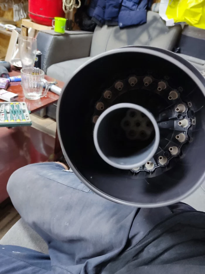 Пылесос Dyson DC52 - Моё, Пылесос, Трипофобия, Чистка, Мат, Длиннопост, Dyson