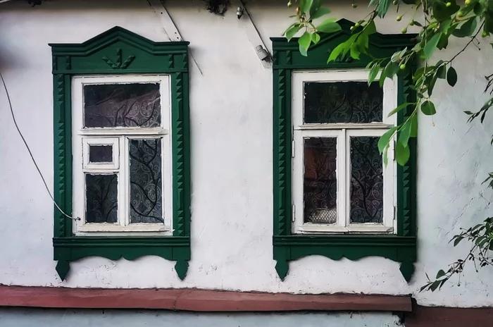 And on the window platbands ... - My, Platbands, Russian folk art, Longpost, The photo, Serpukhov, Window, House, Russia