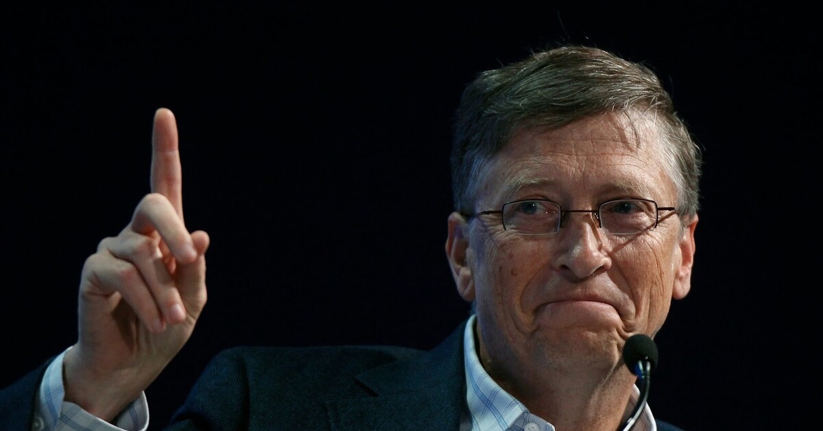 Солидный мужчина. 40 самых богатых. Богатый мужик. Билл гейтс (28 октября 1955). Известный миллионер.