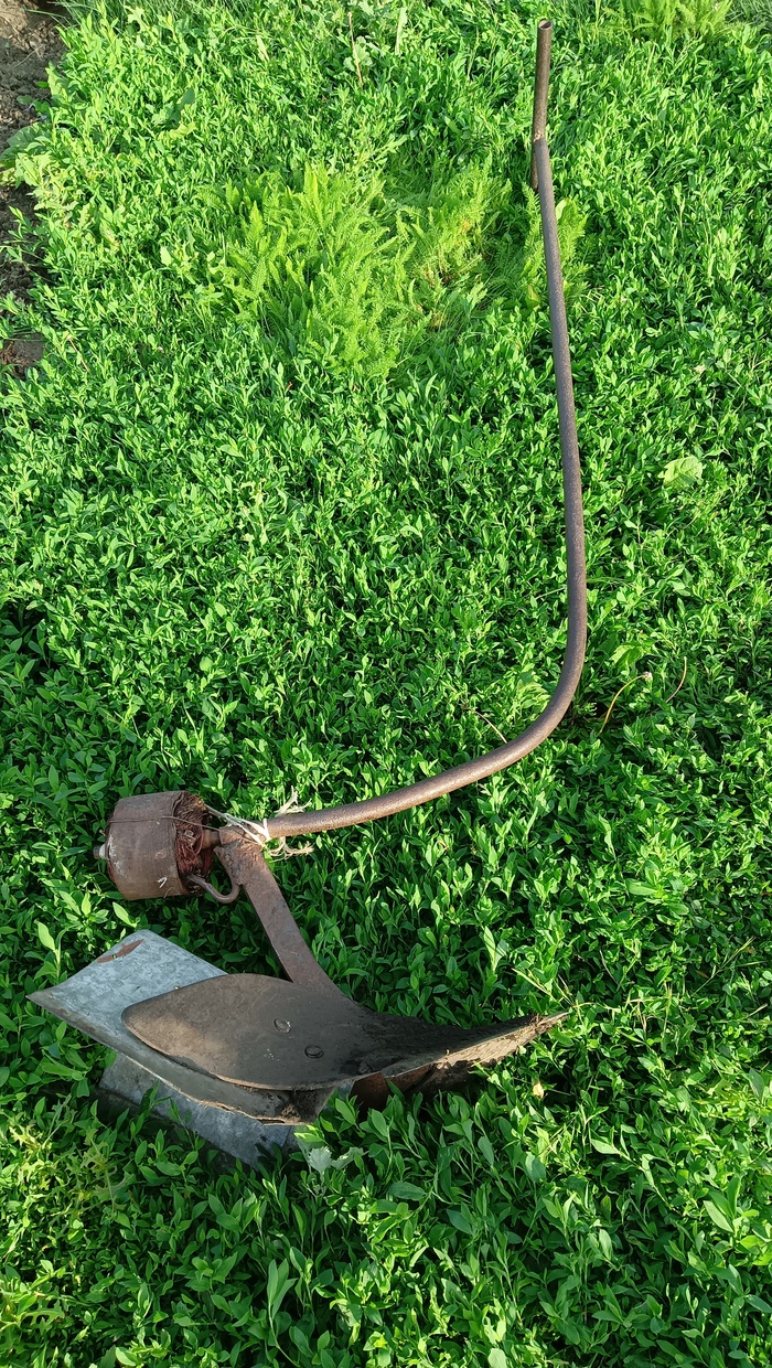 Окучивание картошки