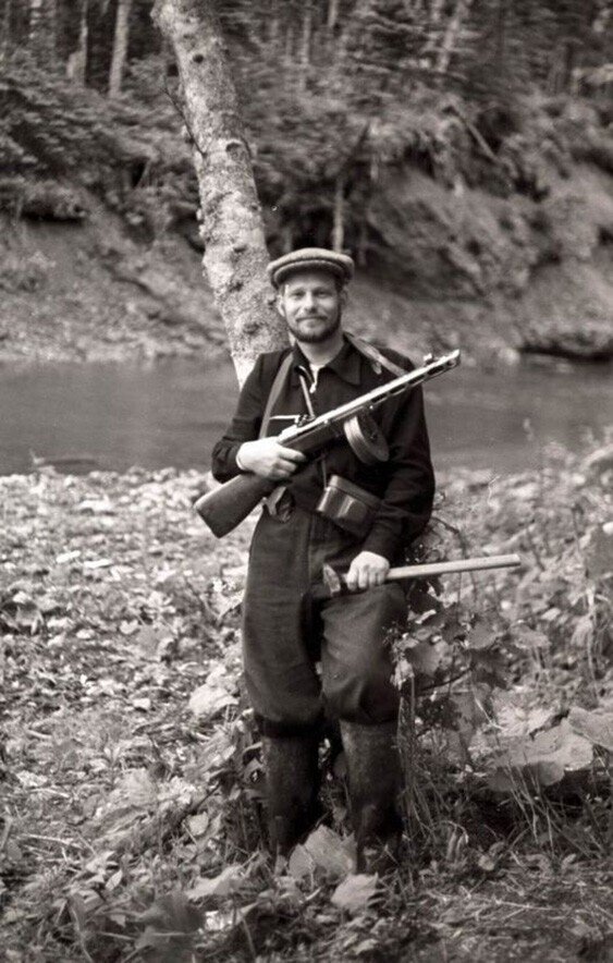 Geologist. USSR. 1950s - Weapon, the USSR, Old photo, Geologists, 1950