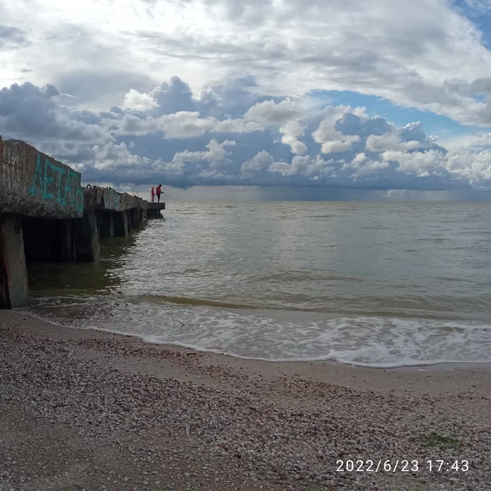 Fishermen before the storm - My, Fishing, Storm, The photo