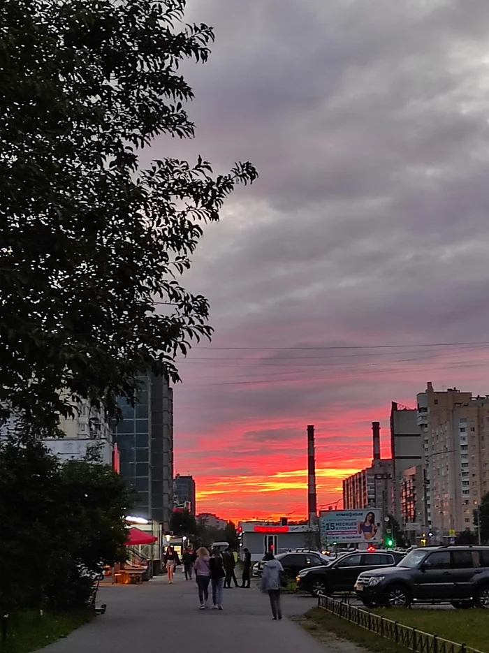 Peter's sky - Sky, Saint Petersburg, Photo on sneaker, The photo