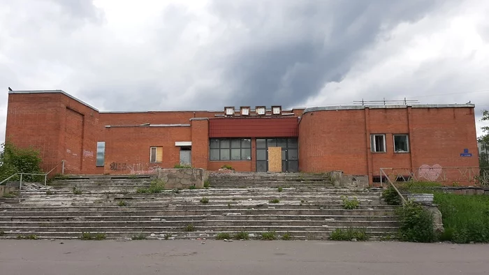 post apocalypse - My, Russia, Leningrad region, Svetogorsk, Abandoned, Mobile photography, The clouds, Cinema, Post apocalypse