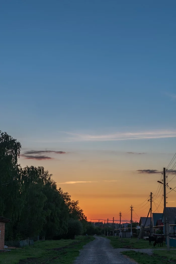 Evening in the village. - My, Evening, Village, Chuvashia, The photo, Sony, 50mm, Landscape, Longpost