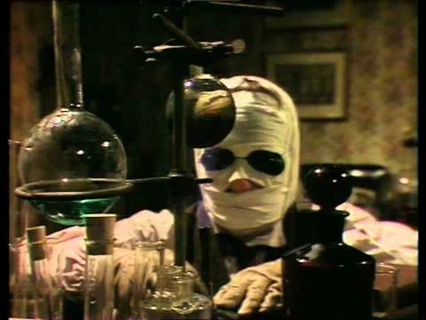 The invisible man goes to the Soviet Union - My, Movies, Foreign serials, Horror, Science fiction, Invisible Man, Childhood memories, the USSR, Soviet cinema, H.G. Wells, Books, 80-е, Thriller, Longpost