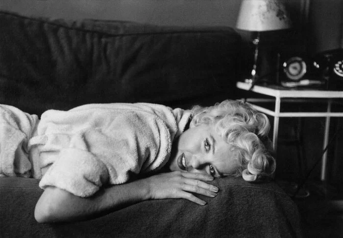 Marilyn Monroe photographed by Elliott Erwitt (IX) Magnificent Marilyn cycle 1045 part - Cycle, Gorgeous, Marilyn Monroe, Actors and actresses, Celebrities, Blonde, Girls, 1961, Black and white photo, Hollywood, Photos from filming