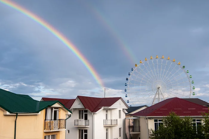 Rainbow - My, Rainbow, Ferris wheel, The photo