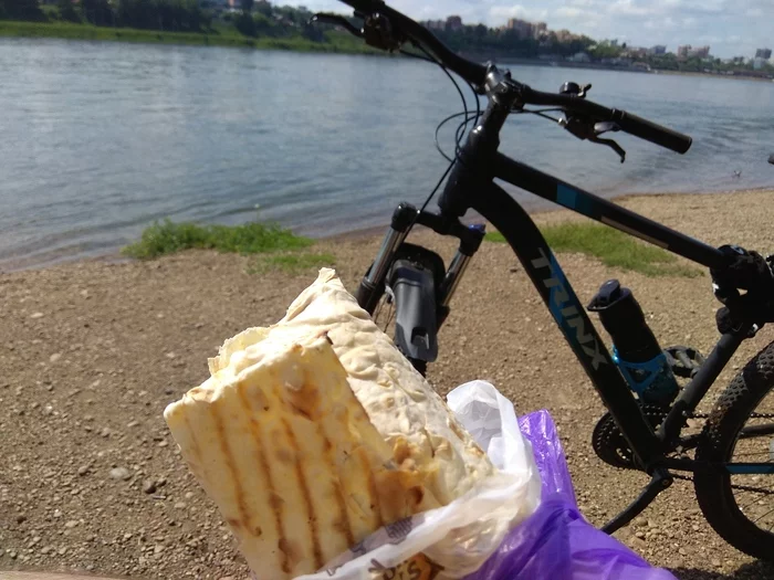 The best lunch in the world - My, Dinner, Shawarma, A bike, River, Relaxation, Summer