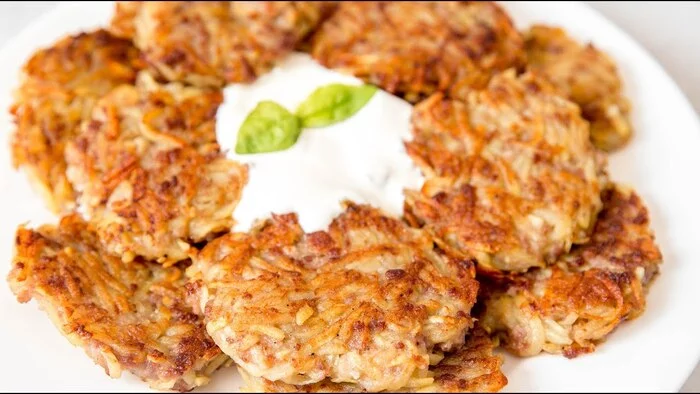 Recipe for potato pancakes with minced meat - My, Video recipe, Preparation, Recipe, Cooking, Dinner, Draniki, Video, Youtube