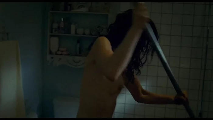 Сиськи в фильме Последний дом слева / The Last House on the Left (2009) (расширенная версия) - NSFW, Фильмы, Сиськи, Ужасы, Триллер, 2009, Длиннопост
