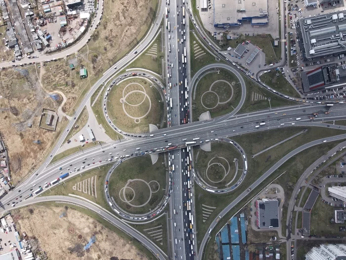 500 meters above Moscow Ring Road - My, Dji, MKAD, Таймлапс, Drone, Moscow, Traffic jams, Video, Soundless, Vertical video, Longpost