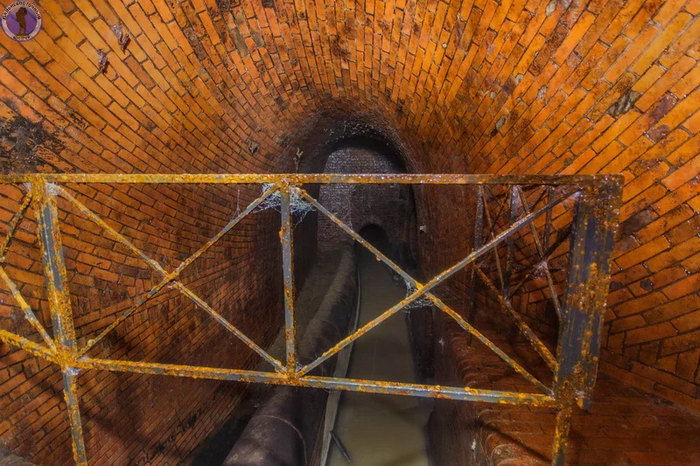 Единственный в России красивейший подземный коллектор проекта английского иженера В. Линдлея под Самарой Заброшенное, Яндекс Дзен, Достопримечательности, Длиннопост