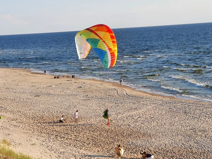 Flight over the Curonian Spit - My, Beginning photographer, The photo, Street photography, Mobile photography, beauty of nature, Flight, Paragliding, Sunset, Baltic Sea, Curonian Spit, Longpost