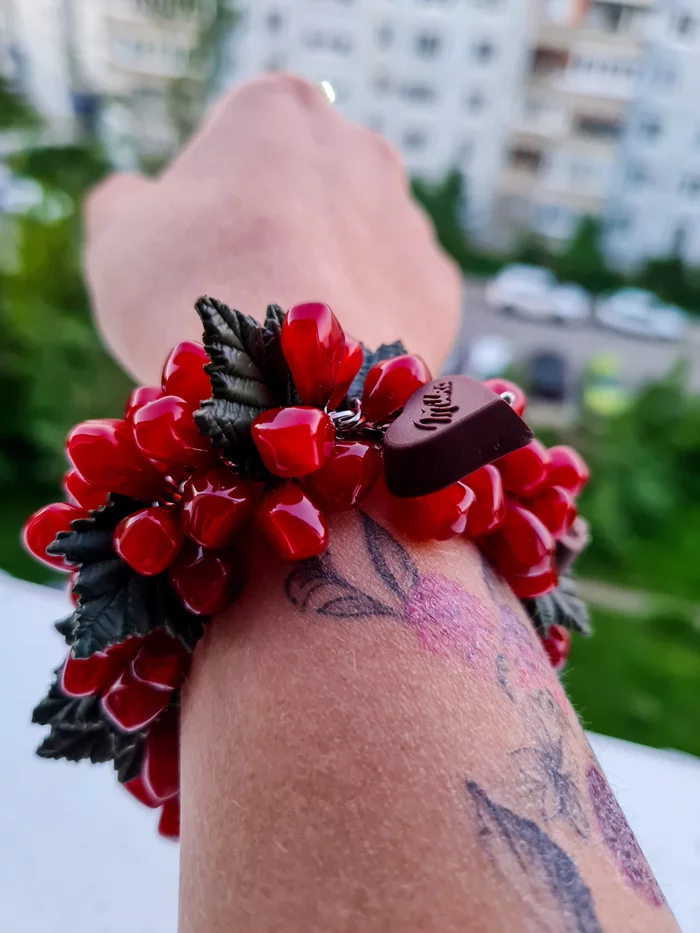 Bracelet with pomegranate and chocolate made of polymer clay - My, With your own hands, Handmade, Needlework without process, A bracelet, Polymer clay, Decoration, Garnet, Longpost, Tattoo