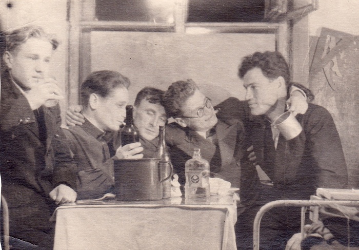   , 1948 ,  ,  , - ,  , 