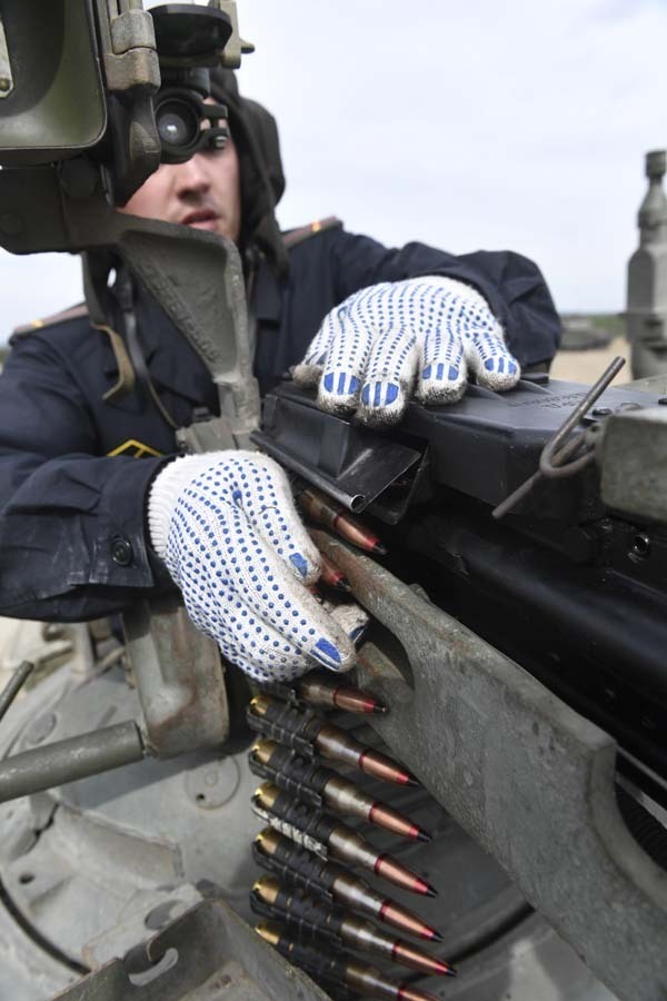 Combat carousel: tank training in Pechenga - My, Army, Northern Fleet, North, Murmansk region, Military equipment, Tanks, Tankers, Military, Teachings, Special operation, Motorized rifle troops, Longpost
