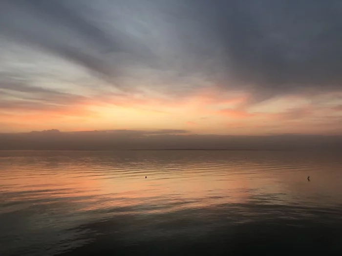 Dawn in Yeysk - Yeisk, Sea, Azov sea, Vacation, Morning, dawn, Estuaries