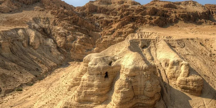 A teenager threw stones into a cave and found the origins of Christianity - Scrolls, Story, Bible, Old Testament, Archeology, Dead Sea, Israel, Onliner by, Longpost