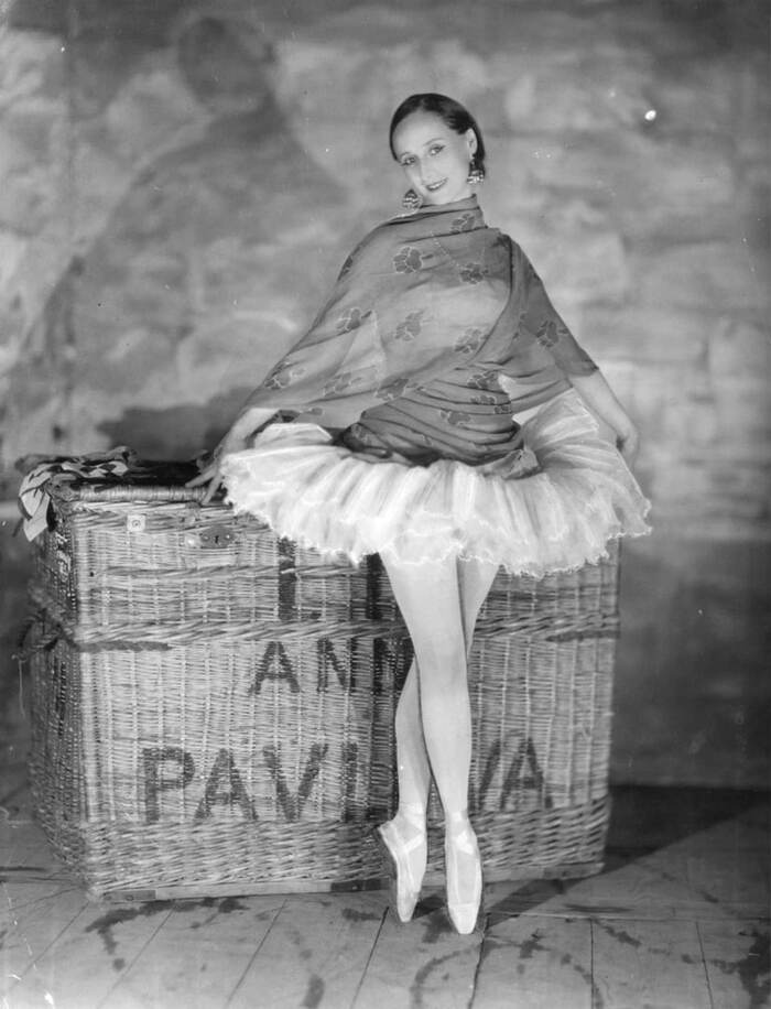 Ballerina Anna Pavlova, 1924 - The photo, Old photo, Black and white photo, Anna Pavlova, 20th century, Ballerinas