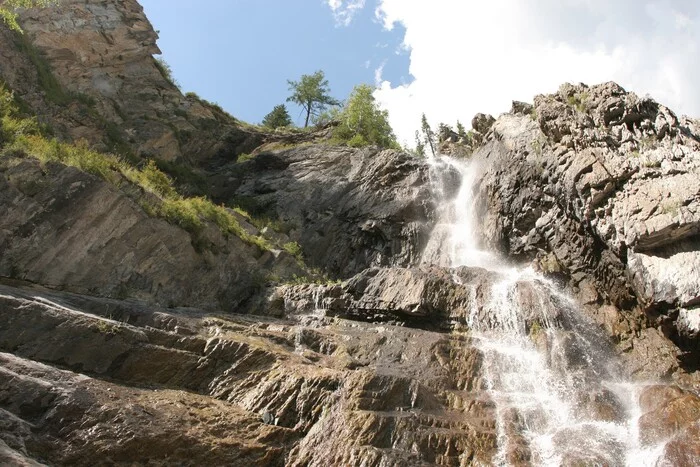 Continuation of the post Some waterfalls of the Altai Republic - My, The nature of Russia, Nature, Altai Republic, beauty of nature, River, Waterfall, The photo, Mobile photography, Landscape, sights, Summer, Winter, Teletskoe lake, Russia, Siberia, beauty, The rocks, Forest, Water, Travel across Russia, Reply to post, Longpost