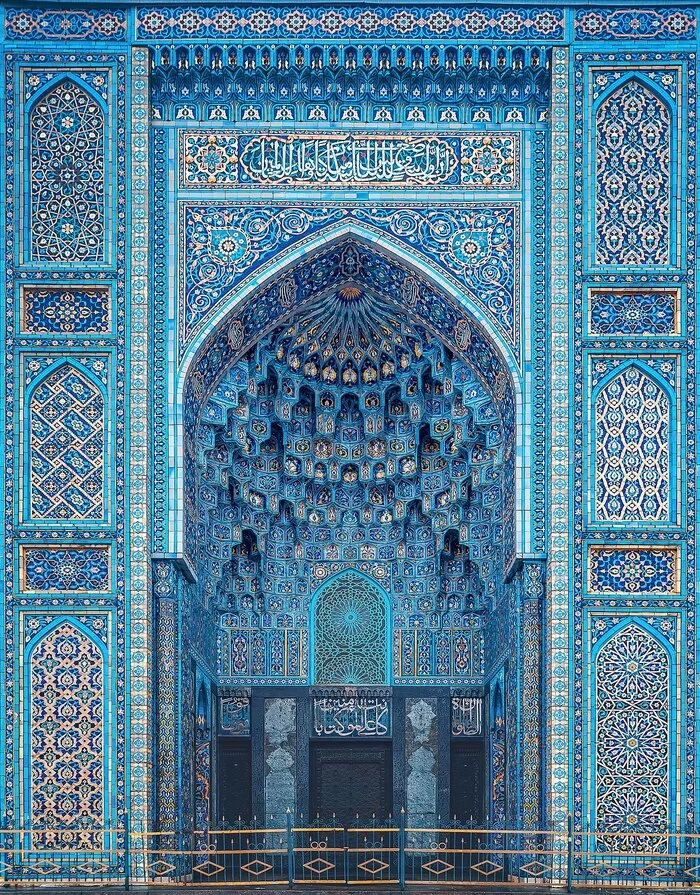 Entrance to the mosque of St. Petersburg - Architecture, Mosque, Saint Petersburg, The photo, beauty, Blue