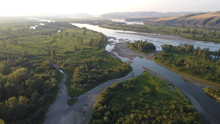 Mouth of the Abakan River. It is here that Abakan flows into the mighty Yenisei - My, Abakan, Yenisei