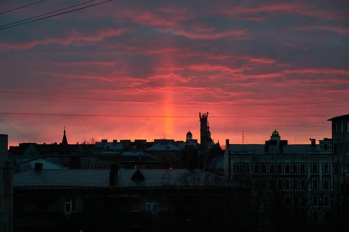 solar pole - My, The photo, Vyborg, Atmospheric phenomenon, Leningrad region