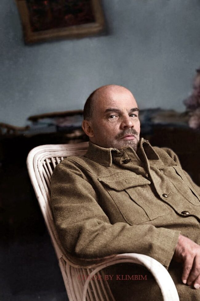 In color - The photo, Colorization, Story, Поэт, Yuri Gagarin, Nadezhda Krupskaya, Lenin, Stalin, Vladimir Vysotsky, Lev Yashin, Longpost