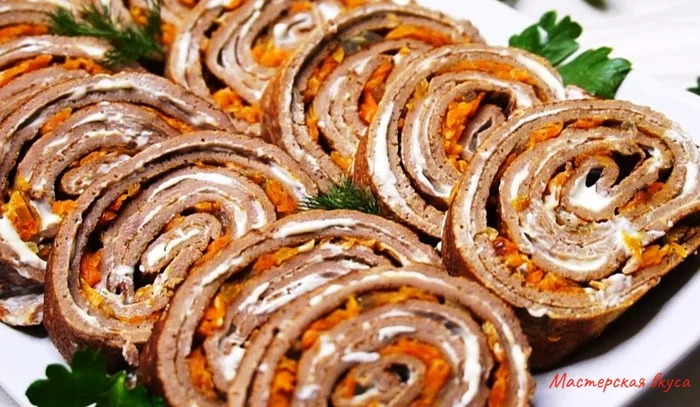 Chicken liver roll with carrots - My, Recipe, Dinner, Salad, Diet, Preparation, Bakery products, Cooking, Slimming, Yummy, Nutrition, Meat, Snack