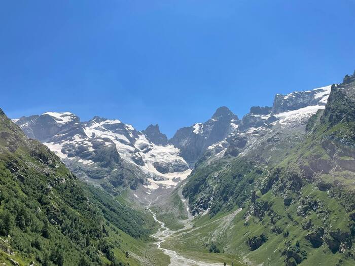 Товарищи-альпинисты из Казахстана!