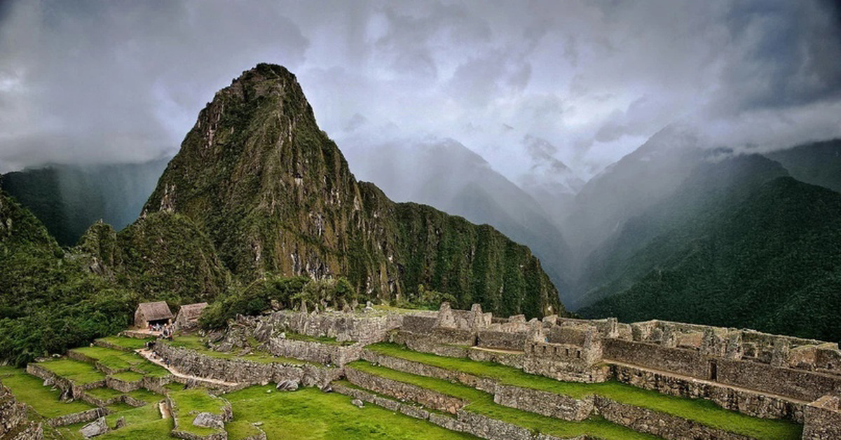 Picchu peru. Мачу-Пикчу Перу. Город инков Мачу-Пикчу, Перу. Мачу-Пикчу древний город инков в Перу. Чили Мачу Пикчу.