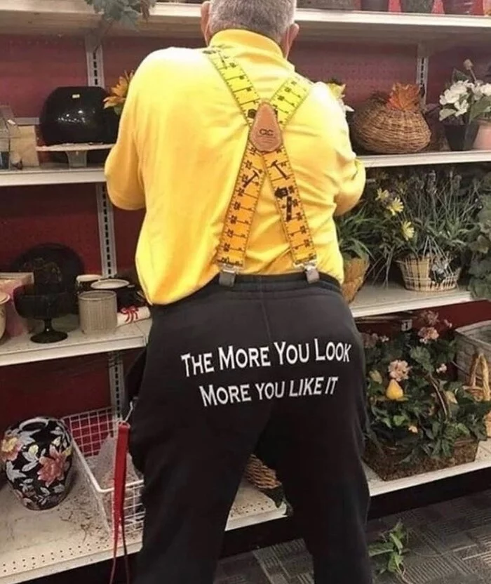 The more you watch, the more you like her - Pants, Booty