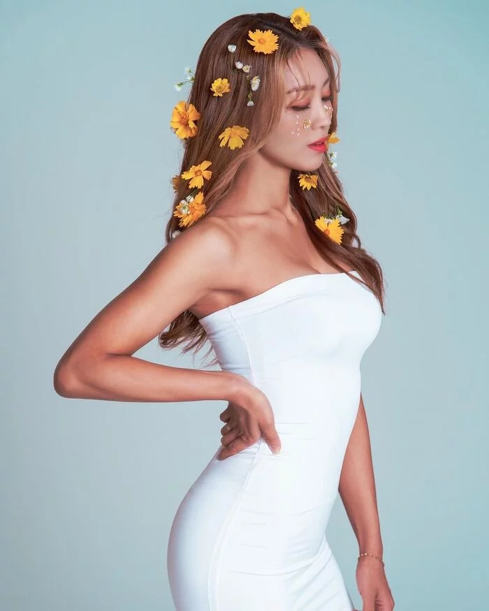 in flowers - Girls, The photo, Asian, beauty, The dress, Korean women