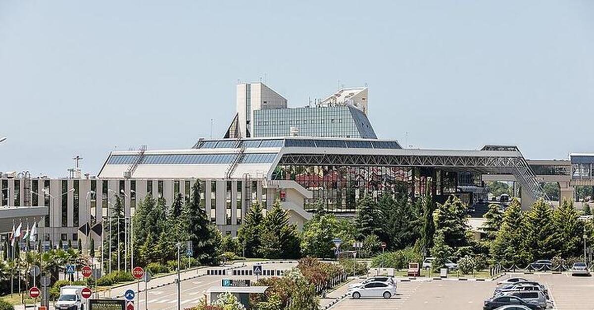 вакансии аэродинамика адлер. международный аэропорт сочи (адлер) имени в. вакансии аэродинамика адлер. вакансии аэродинамика адлер. аэропорт сочи ночью.