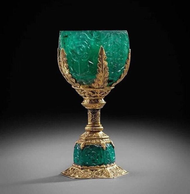 Glass of Maharaja - Goblets, India, Emerald, Gold, Art