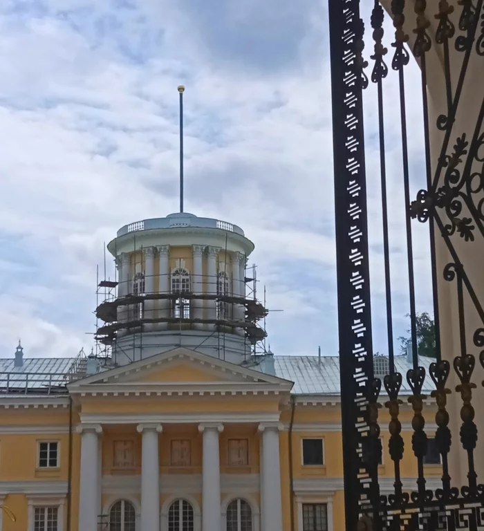 Manor Arkhangelskoye in June - My, sights, Architecture, Krasnogorsk, Museum, Monument, Castle, Longpost