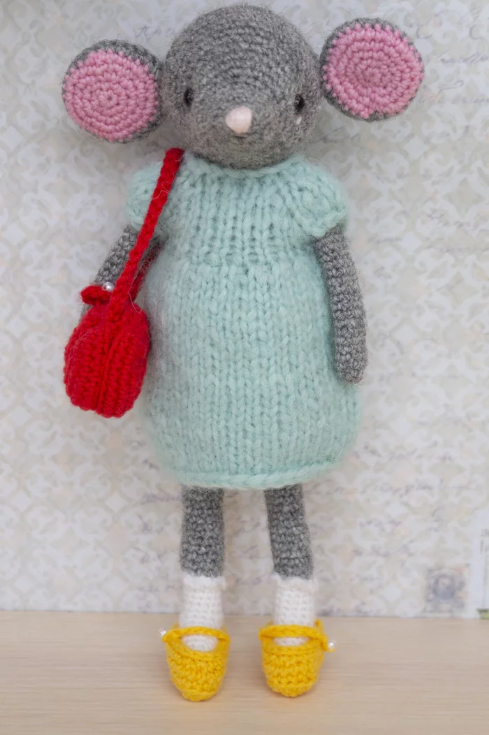 Lady mouse) - My, Knitting, Amigurumi, Knitted toys, Crochet, Knitting, Soft toy, Presents, Toys, Needlework, Longpost