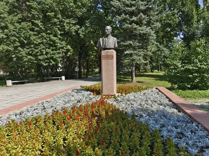Obninsk from MiG-21 to MiG-29 - My, sights, Architecture, Nature, Monument, Mobile photography, Obninsk, City walk, Longpost