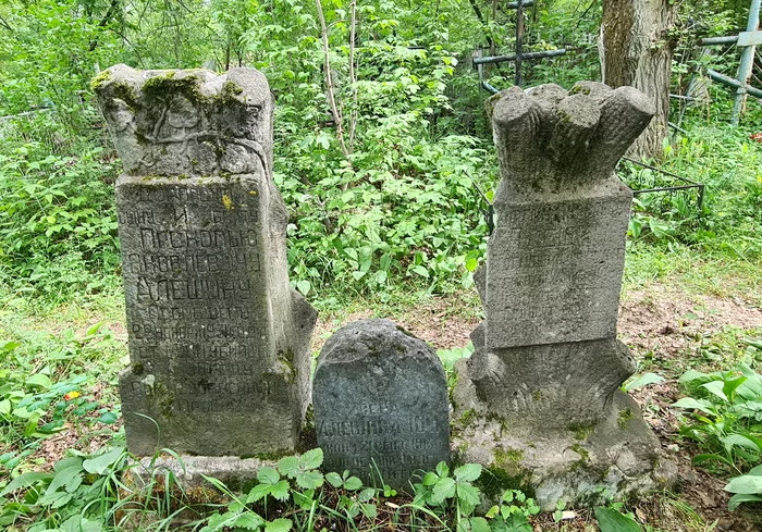 А на кладбище всё спокойненько - Моё, История, Красноярск, Памятник, Достопримечательности, Кладбище, Спокойствие, История России, Сибирь, Длиннопост