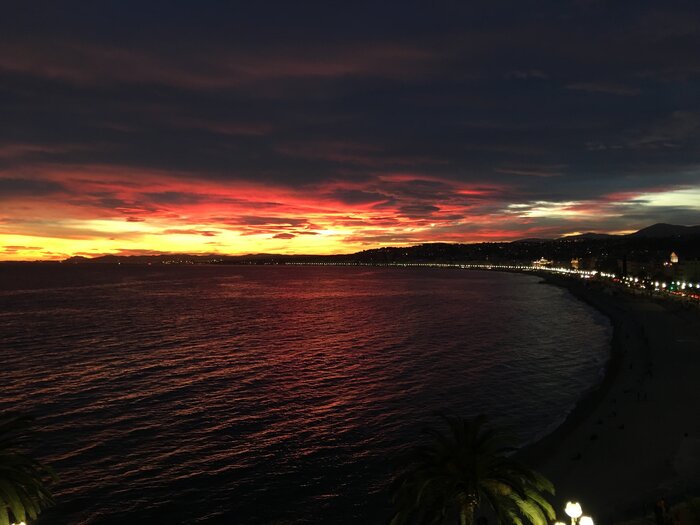 Закат Ницца