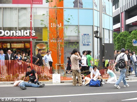 Massacre in Akihabara - My, Japan, The death penalty, Mass killings, The crime, Punishment, Justice, Negative, Court, Murder, Video, Youtube, Longpost