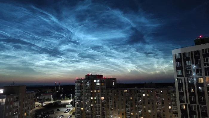 View from the window - My, View from the window, Night, beauty, Sky, The photo, Noctilucent clouds, Mobile photography, Khanty-Mansiysk