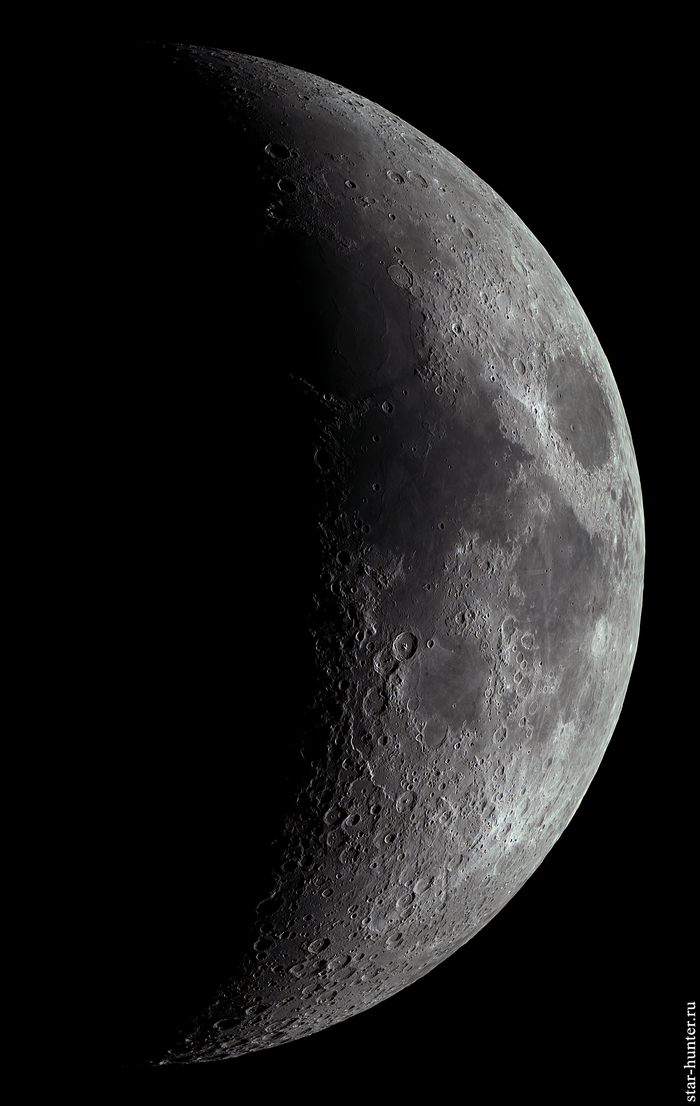 Луна, 3 августа 2022 года, 20:10