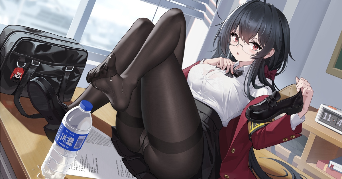 Азур краситель. Аниме фут фетиш в колготках. Azur Lane Taihou pantsu. Hentai pantyhose трусики очки Юри. Taihou r34.