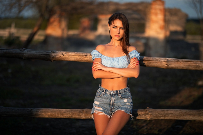 ����������